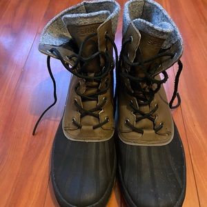 Sperry Cold Bay Duck Boot